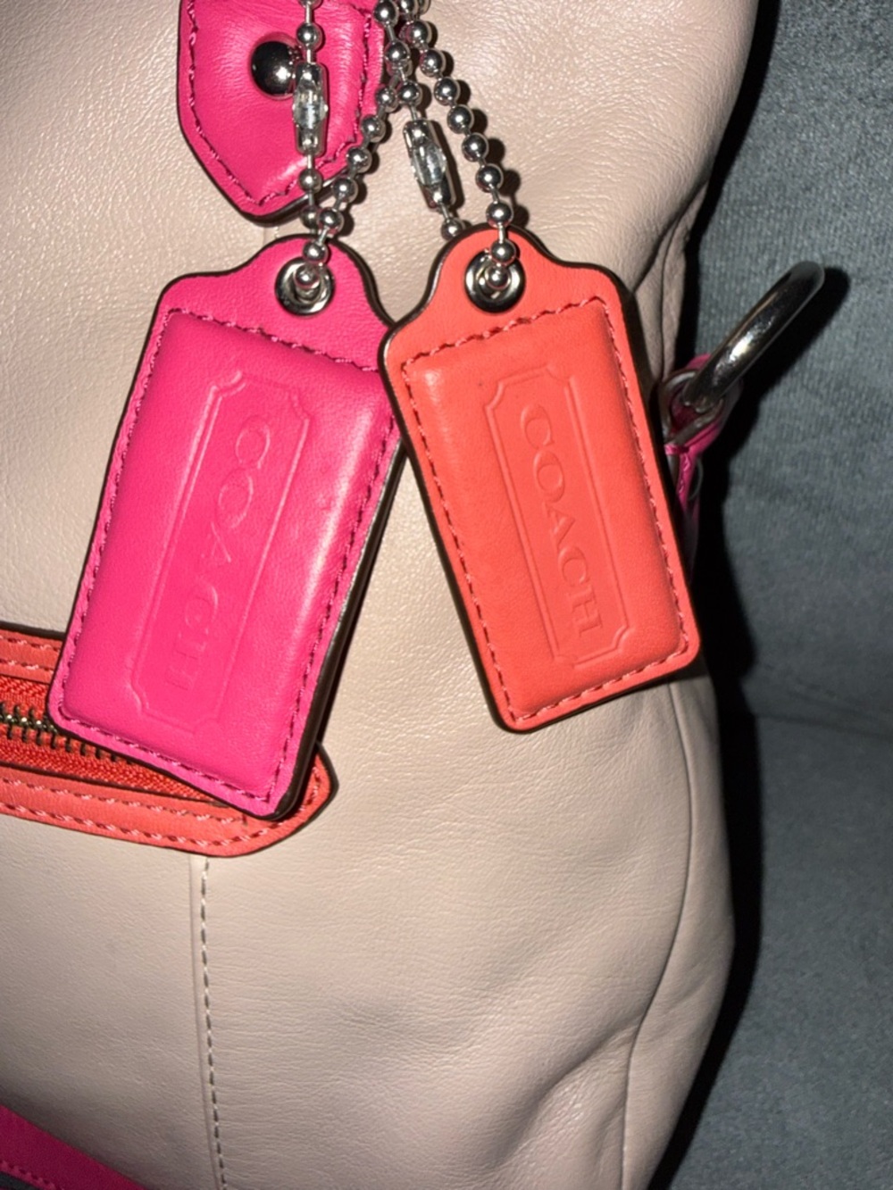 Coach Daisy Spectator Mia Bag with Detachable Strap - Picture 2 of 13